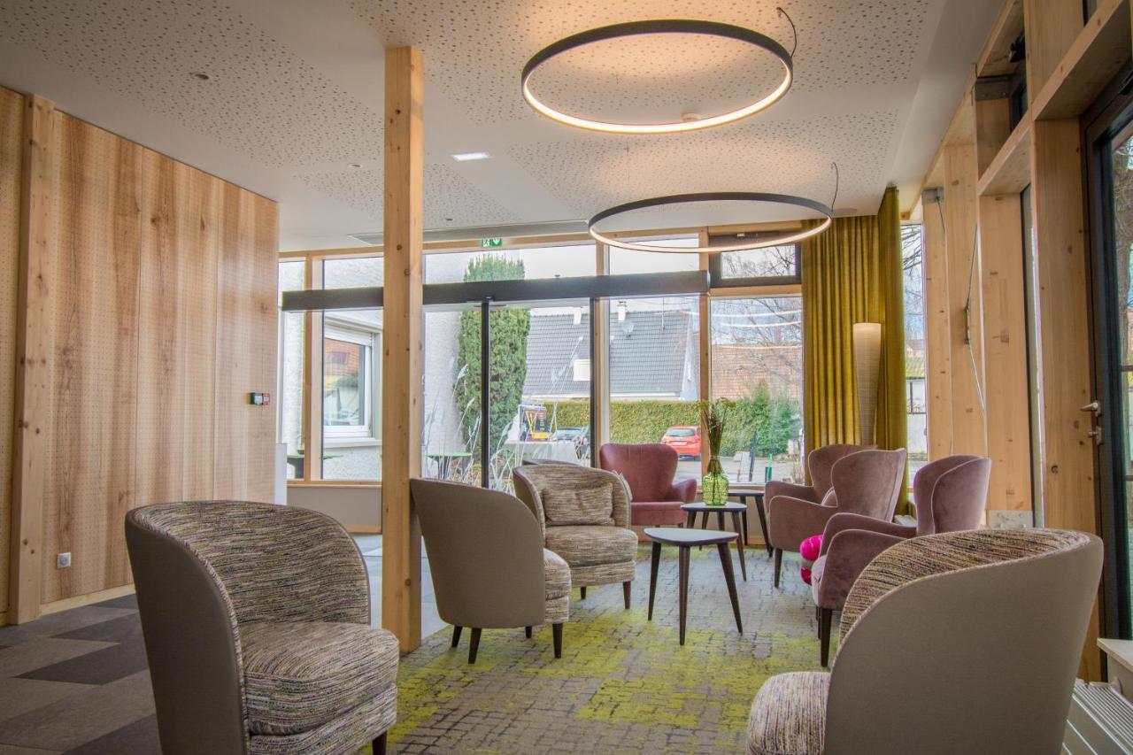 Aux Deux Clefs Hostellerie Groff Biesheim Eksteriør billede